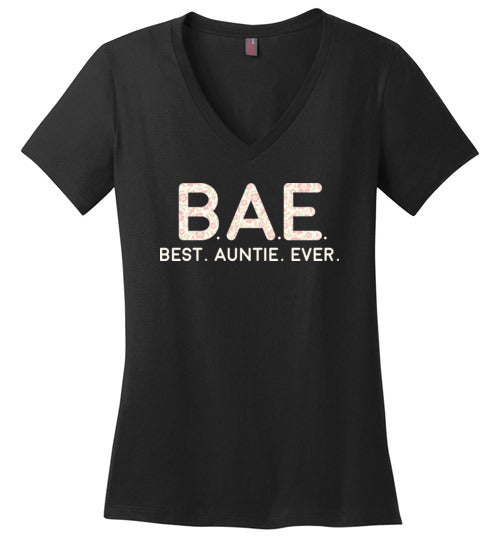 BAE Best Auntie Ever V-Neck