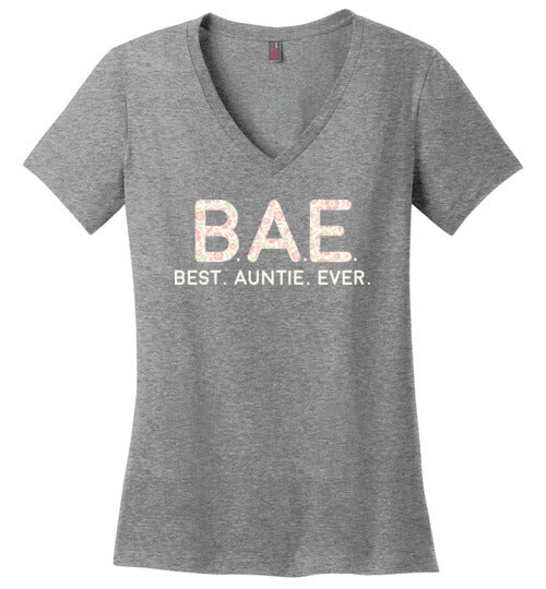 BAE Best Auntie Ever V-Neck